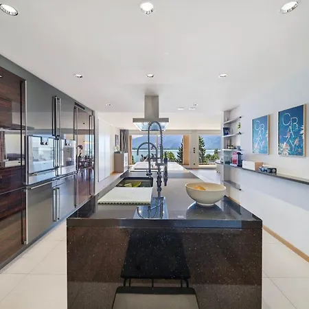 Apartamento Center Panoramic Views 4bd By Guestlee Montreux